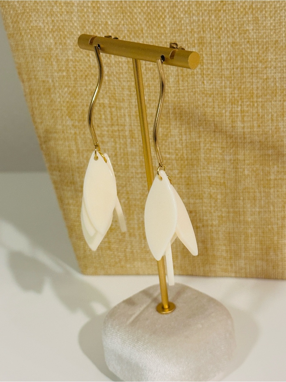 Fashion Jewelry Cream Leaf Drop Earrings